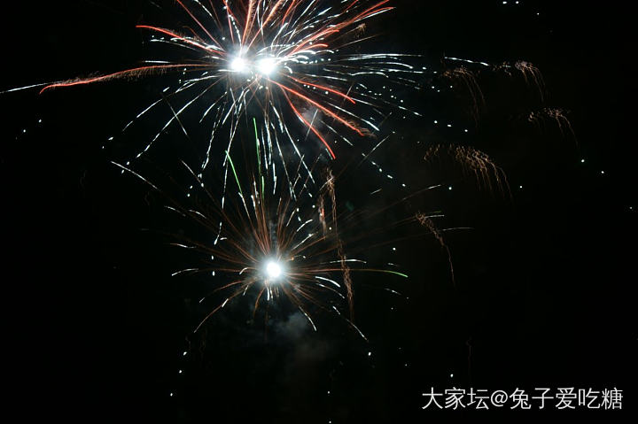 海风吹拂的夜晚_时尚品味旅游