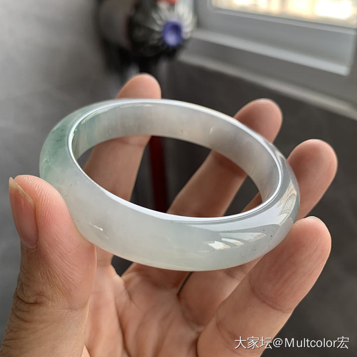冰飘花翡翠手镯_翡翠