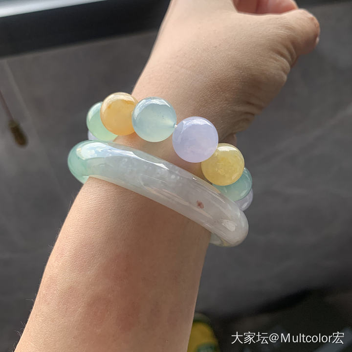 冰飘花翡翠手镯_翡翠