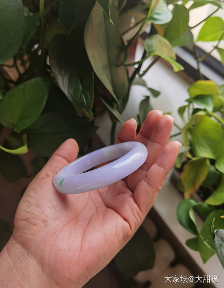 翡翠手镯_翡翠