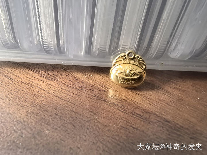 老金 铃铛 上海六成_金
