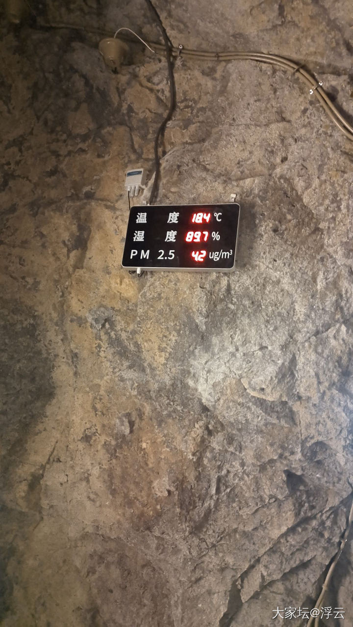 千年石板仓，玻璃水航道一票难求_旅游