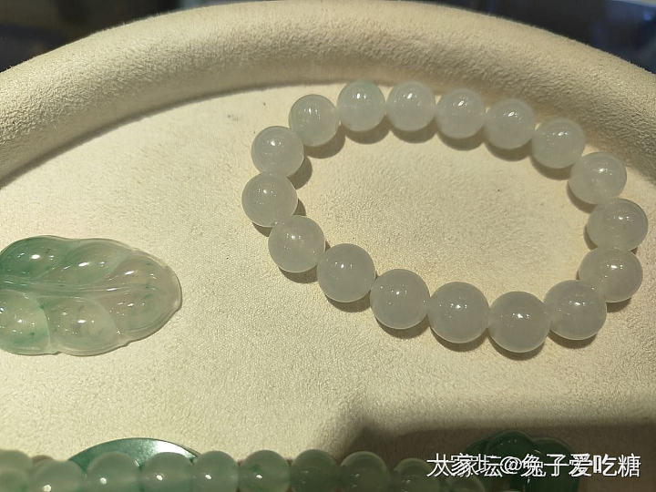 今天的右手_玉石