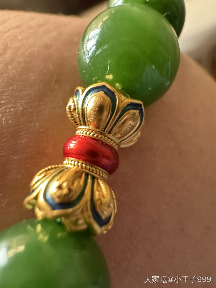 当我以为紫金双莲串珠有瑕疵的时候
