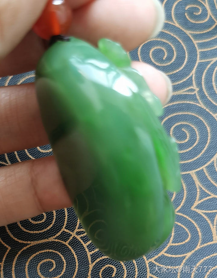 出几件老料和田玉_和田玉