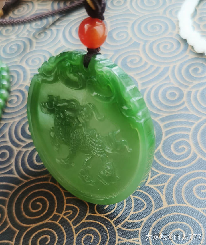 出几件老料和田玉_和田玉