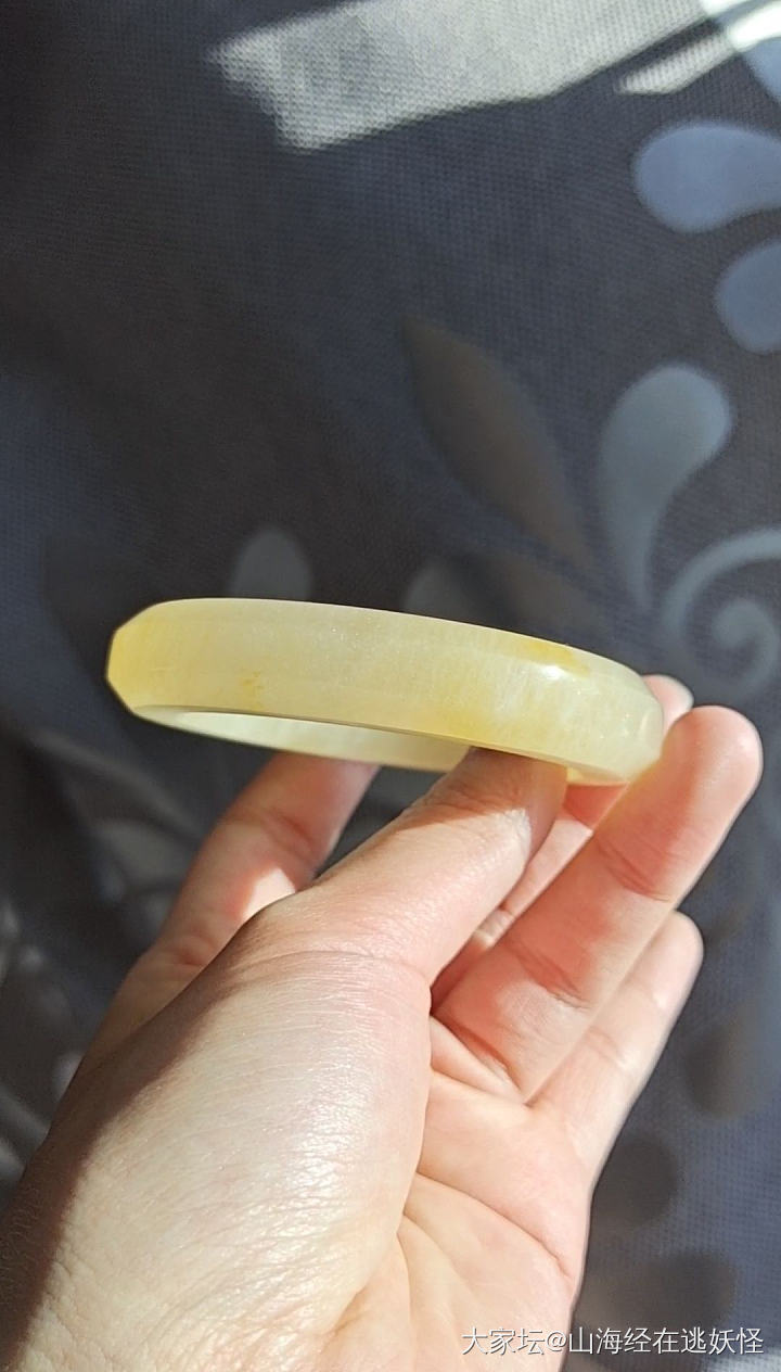 佘太翠糖镯佘太翠焦糖手镯佘太翠紫玉手镯佘太翠芝麻糊手镯佘太翠脆冰冰手镯_玉石