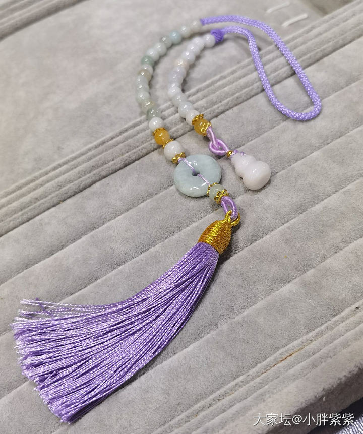 清理柜子～出两三位数的翡翠小件_翡翠