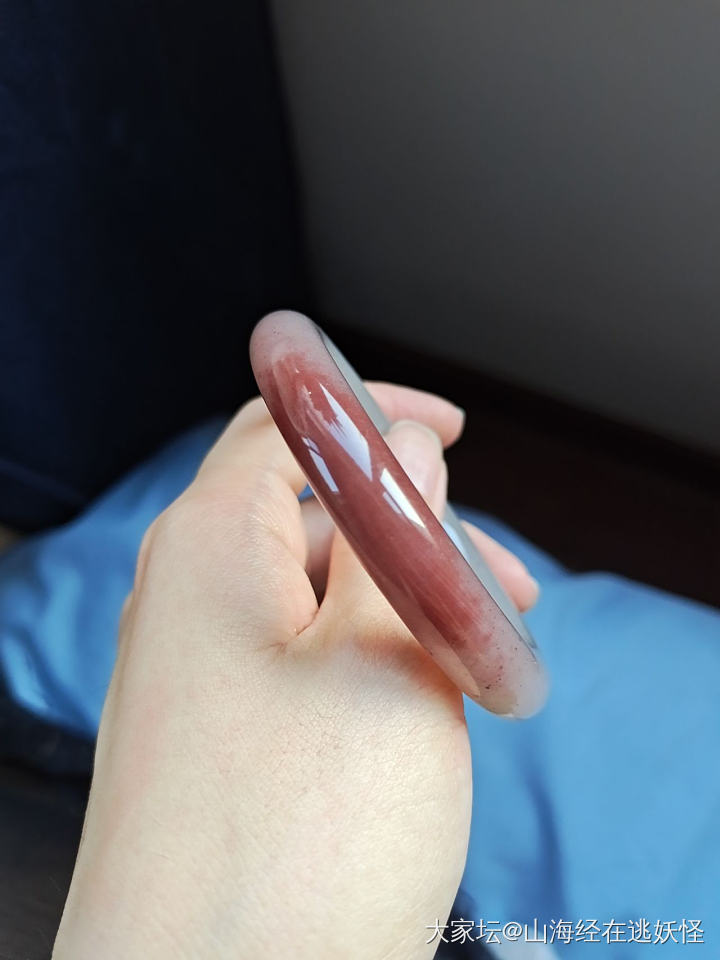 佘太翠水蜜桃手镯_玉石