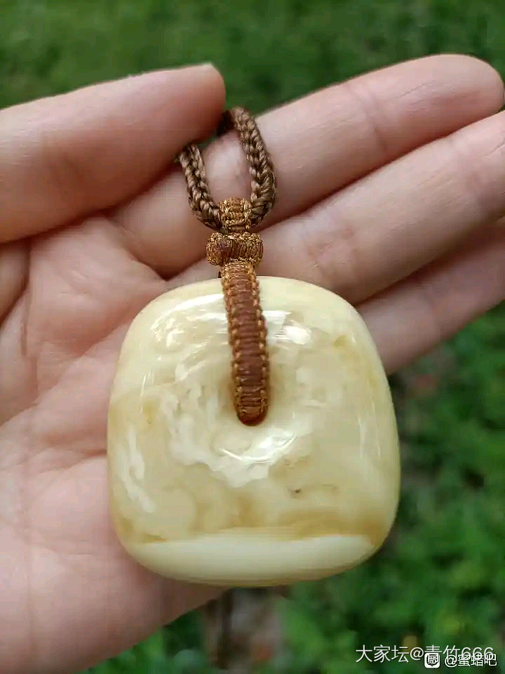 一块蜜蜡的三年变化_琥珀蜜蜡