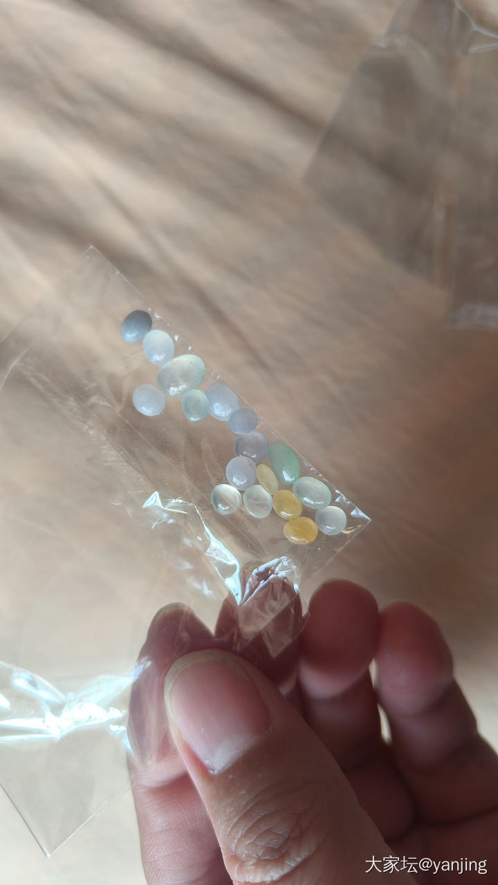 天然缅甸A翡翠珠链处理_翡翠