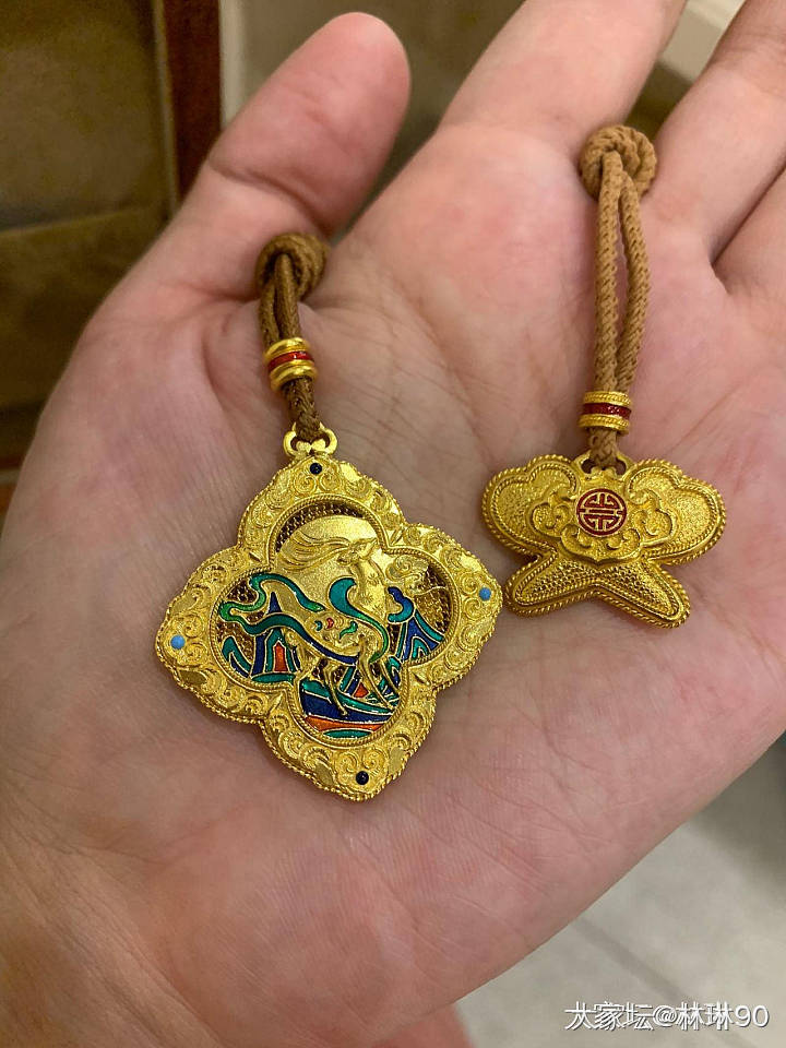 出校长家 福星鹿_金