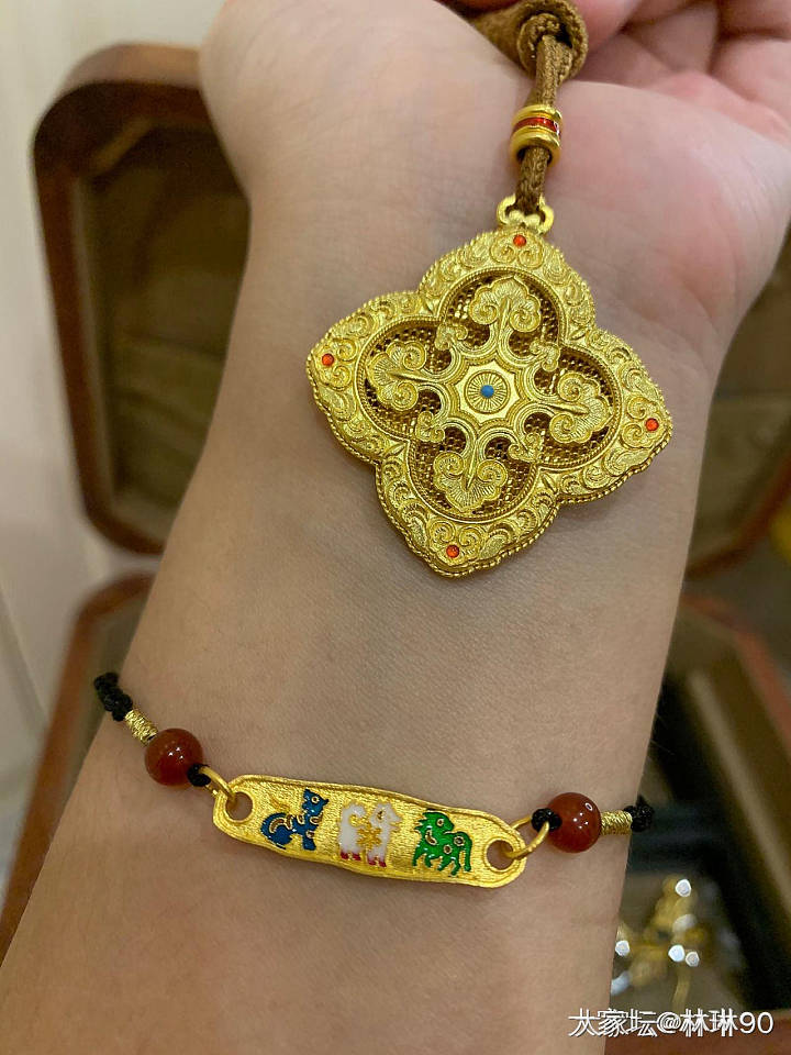 出校长家 福星鹿_金