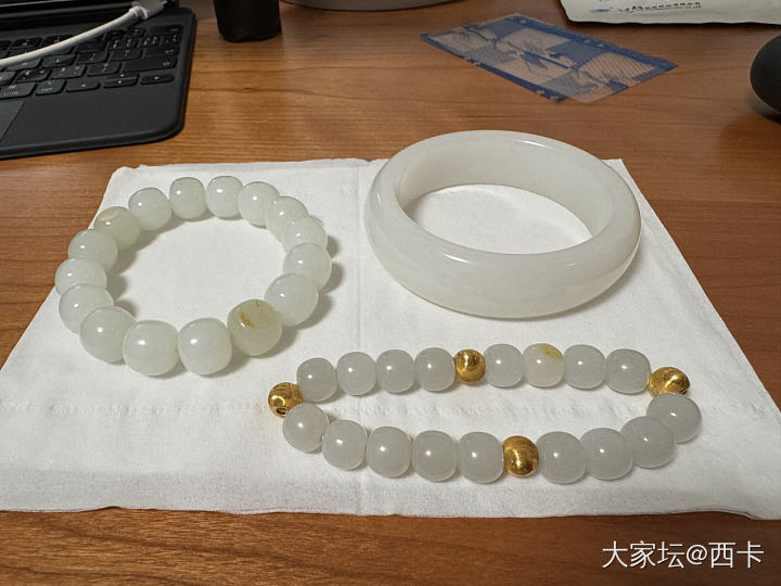 有人教教垫白纸怎么看嘛？_和田玉