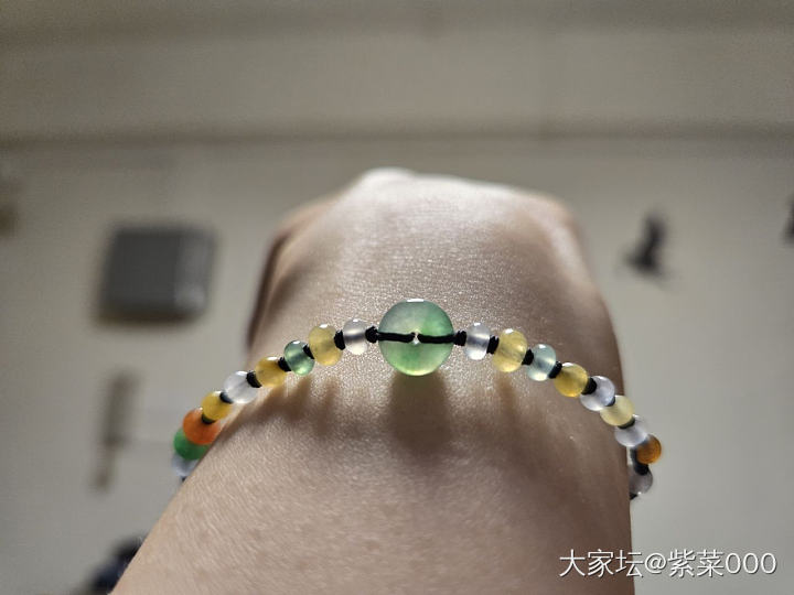 断舍离再降价，788包邮顺丰出！！冰阳绿种扣子珠子翡翠手绳_翡翠