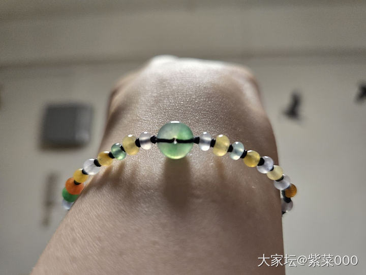 断舍离再降价，788包邮顺丰出！！冰阳绿种扣子珠子翡翠手绳_翡翠