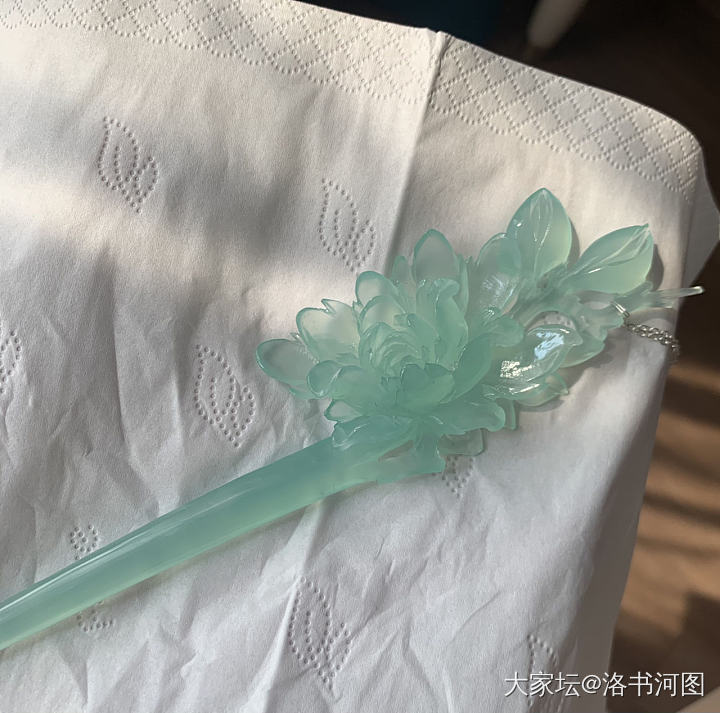 和田玉发簪 碧玉发簪  南红水晶发簪 岫玉发簪 感兴趣的小伙伴可以看看_玉石