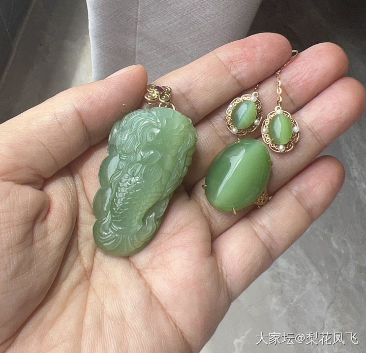 配套控的乐趣_和田玉