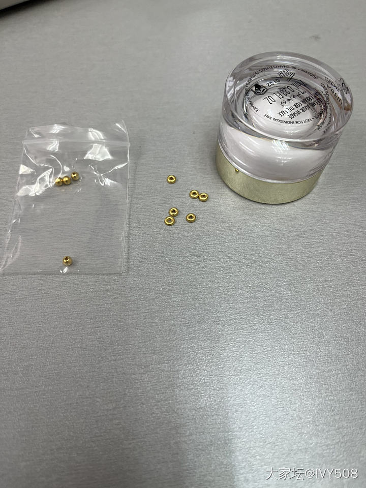 把刚收到的10个小金珠，压成盘缠。解压_金
