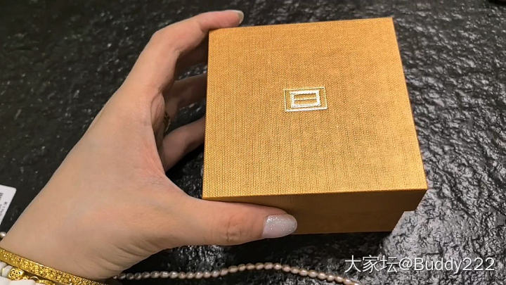 不过千的老铺耶！