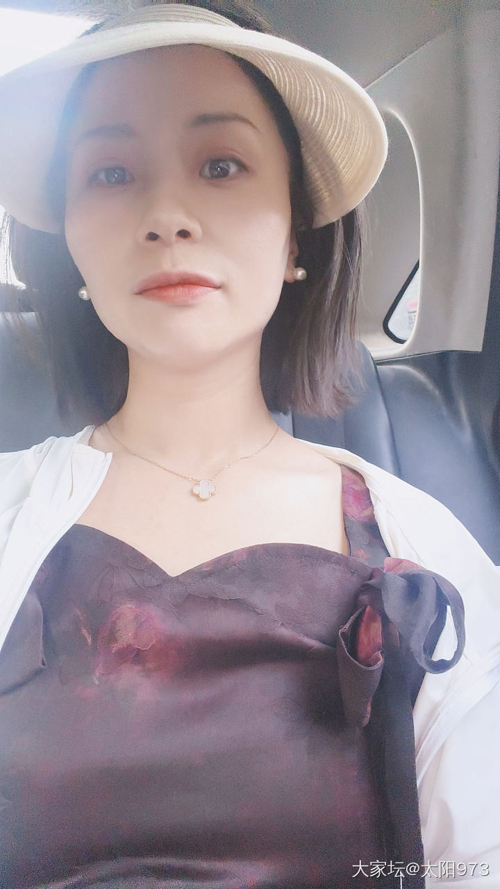 穿香云纱的季节来了_穿搭