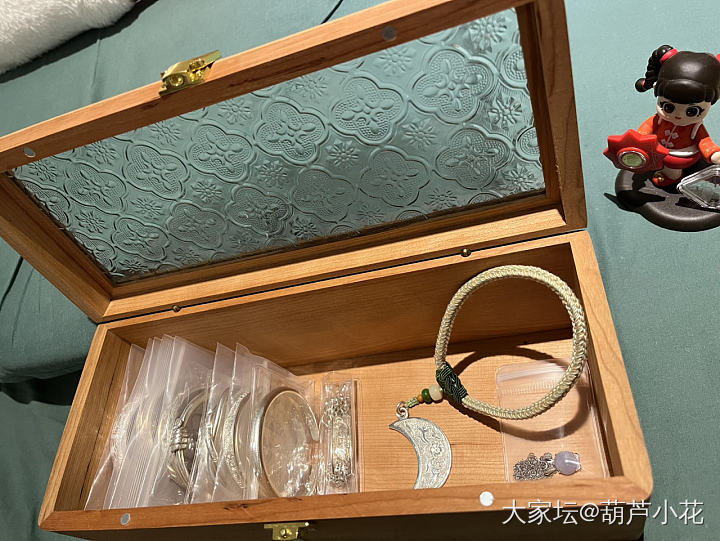 实木收纳盒_银金