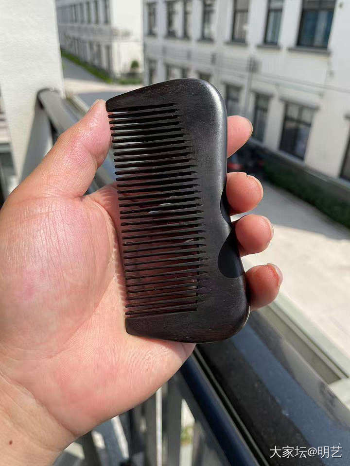 青丝绕指柔，一把好梳藏匠心！正品绿檀双面雕花梳10元 紫光檀15元起，满百包邮_首饰