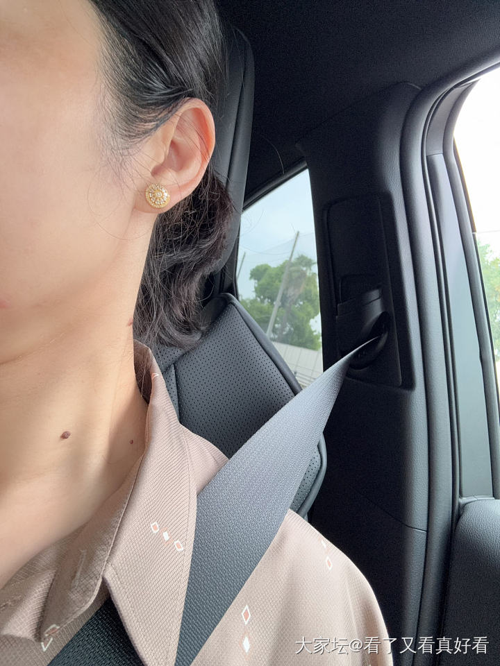 戴上最爱美美的去公司_手镯翡翠
