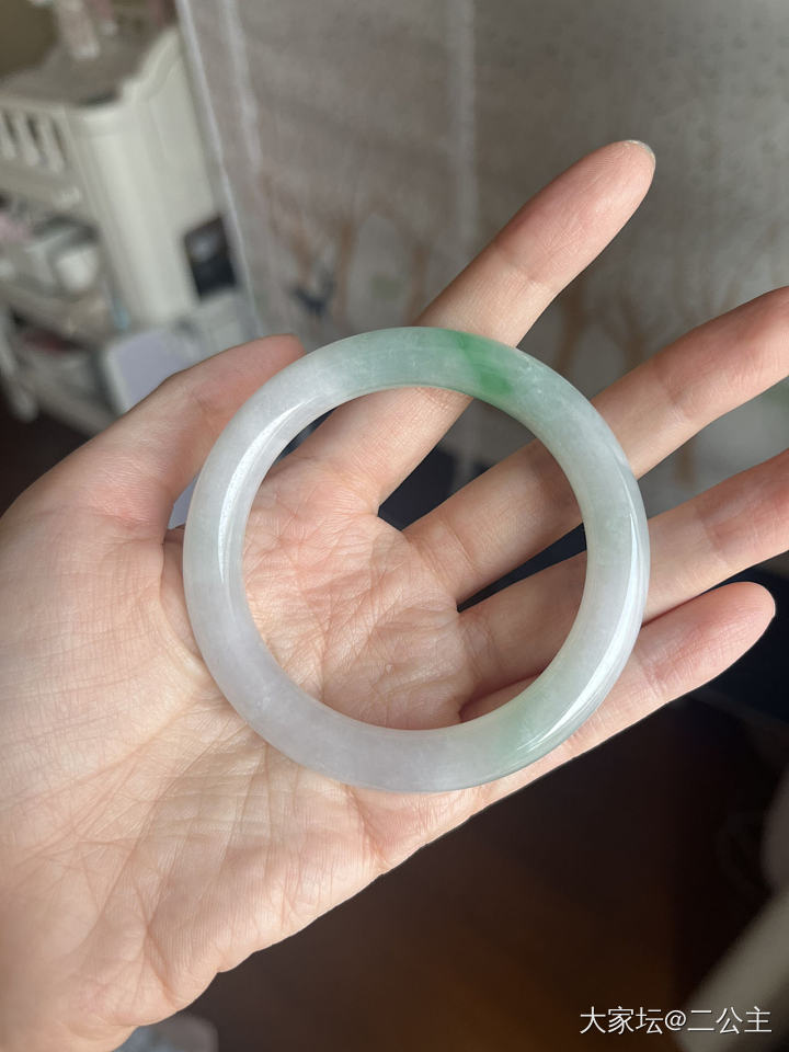翡翠手镯53.5圈口_翡翠