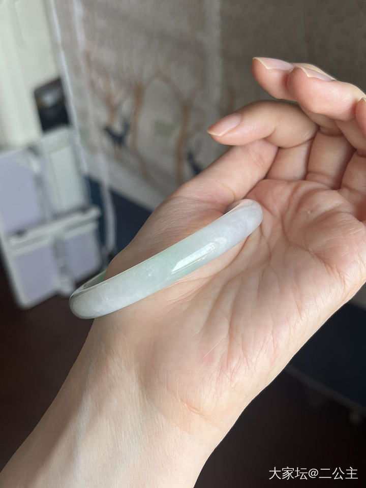 翡翠手镯53.5圈口_翡翠