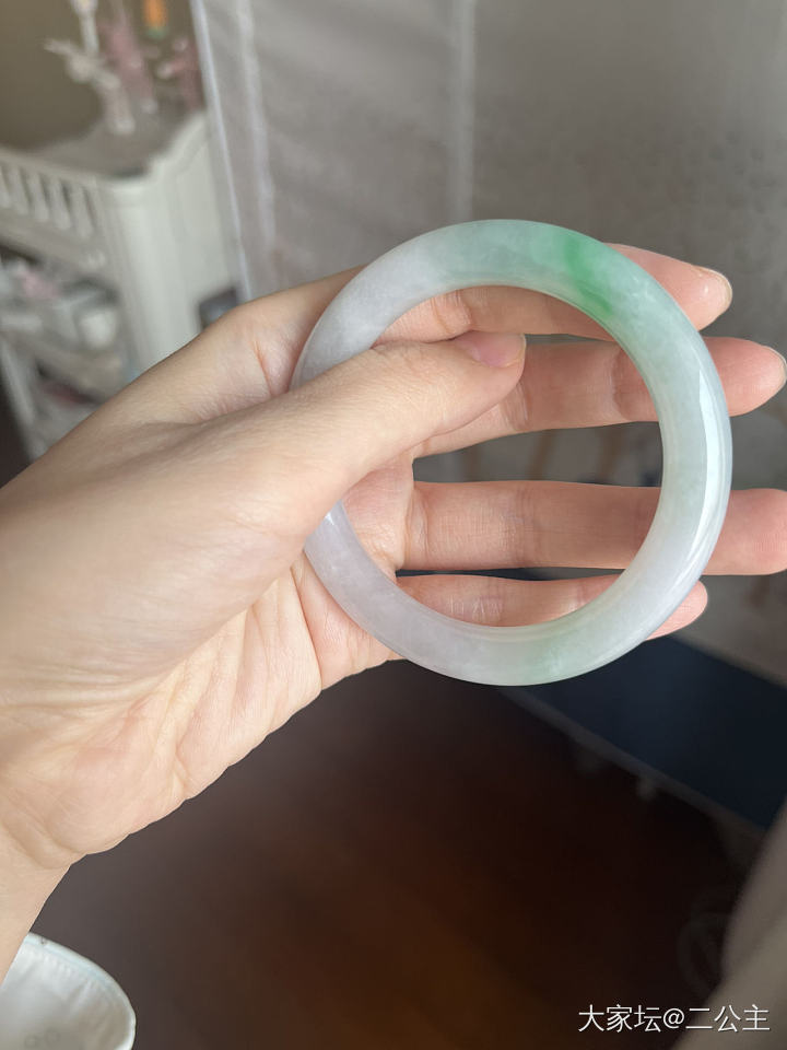 翡翠手镯53.5圈口_翡翠