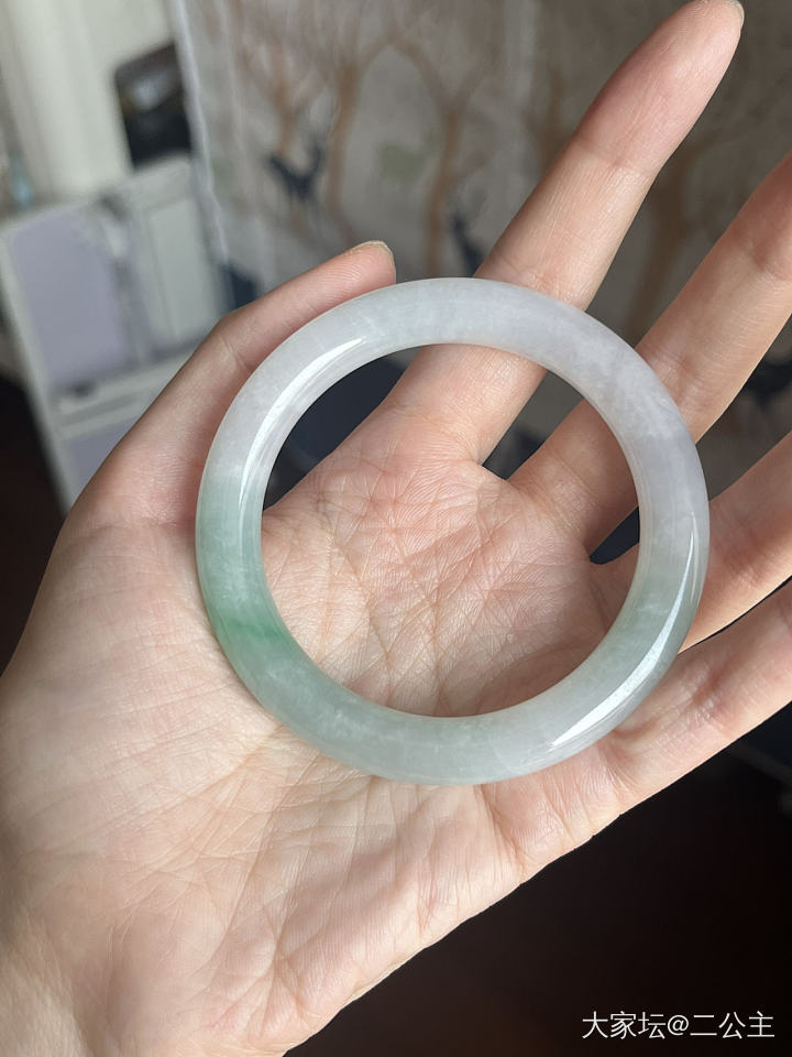 翡翠手镯53.5圈口_翡翠