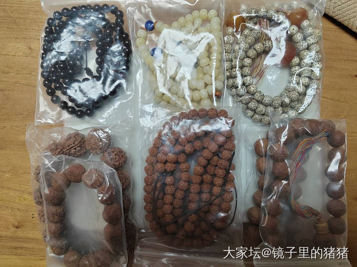 【第一波闲置】蜜蜡手串，吊坠，小滴溜，菩提手串_首饰