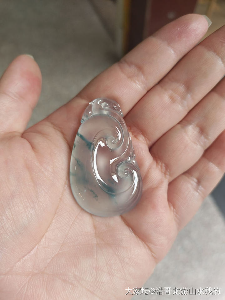 虽然还是无缘看到那个冰飘蓝花福瓜的实物，但我在揭阳看了其它美货_翡翠