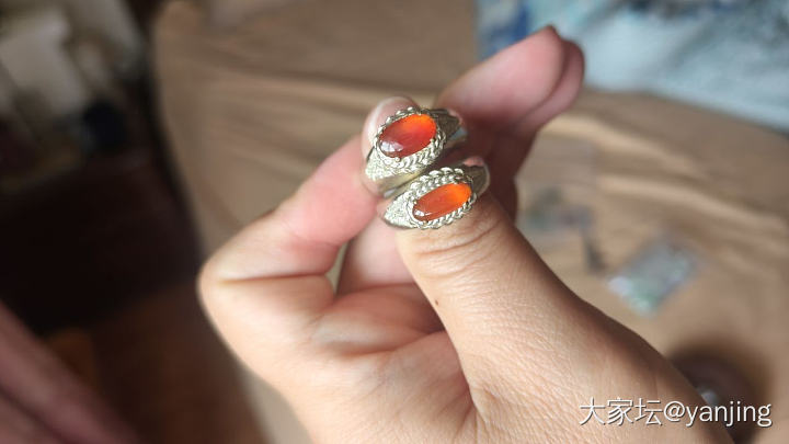 天然缅甸A货翡翠绿扣子_翡翠