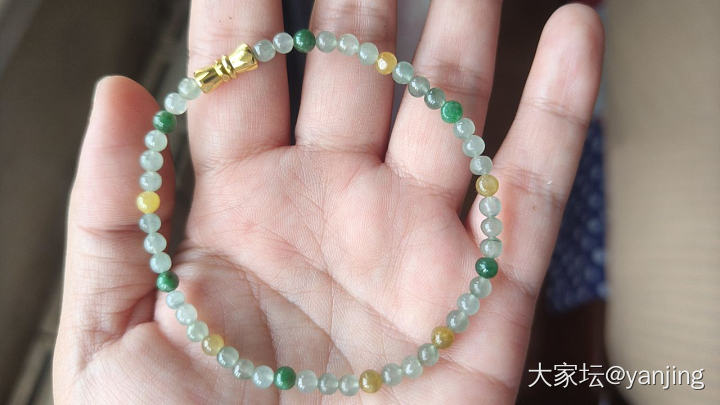 天然缅甸A货翡翠绿扣子_翡翠