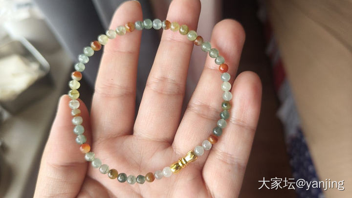 天然缅甸A货翡翠绿扣子_翡翠