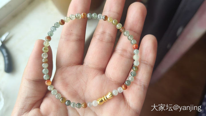天然缅甸A货翡翠绿扣子_翡翠