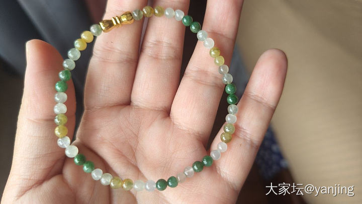 天然缅甸A货翡翠绿扣子_翡翠