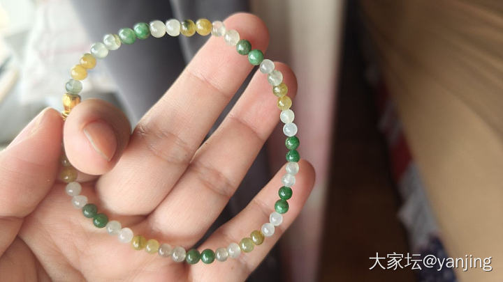 天然缅甸A货翡翠绿扣子_翡翠