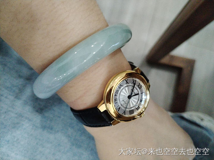 刚戴的时候真不适应，现在好了哈哈_手表