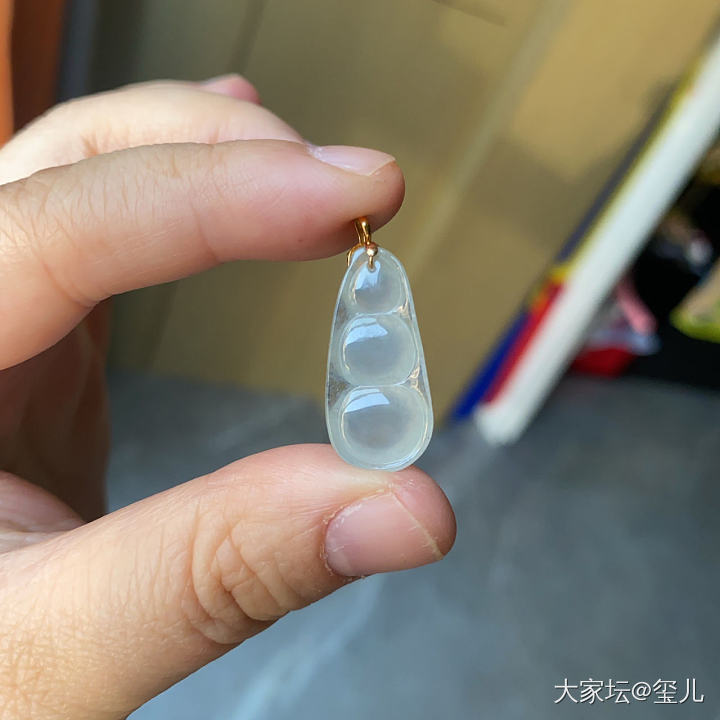 出坑，翡翠小件就剩这些啦，便宜出_翡翠
