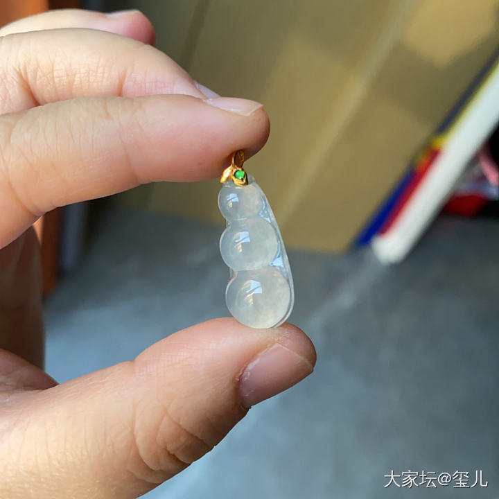 出坑，翡翠小件就剩这些啦，便宜出_翡翠