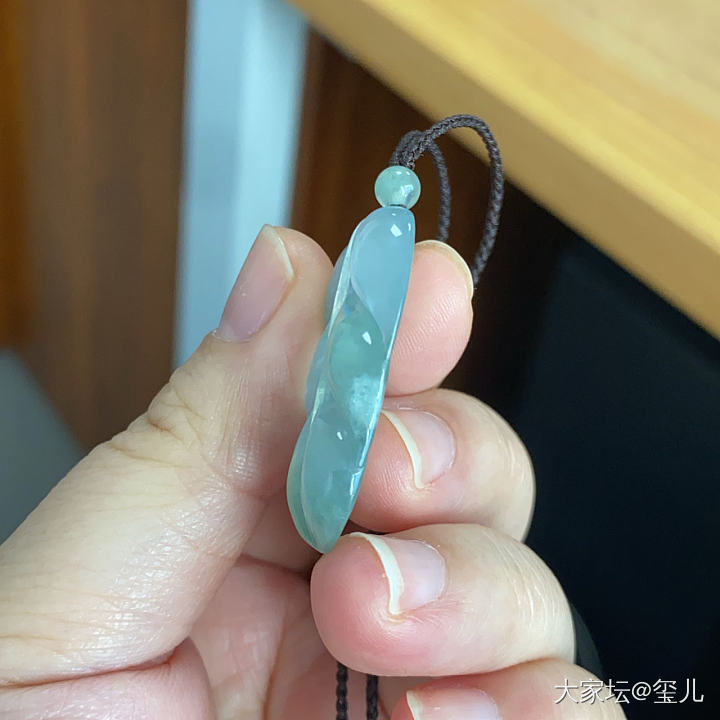 出坑，翡翠小件就剩这些啦，便宜出_翡翠