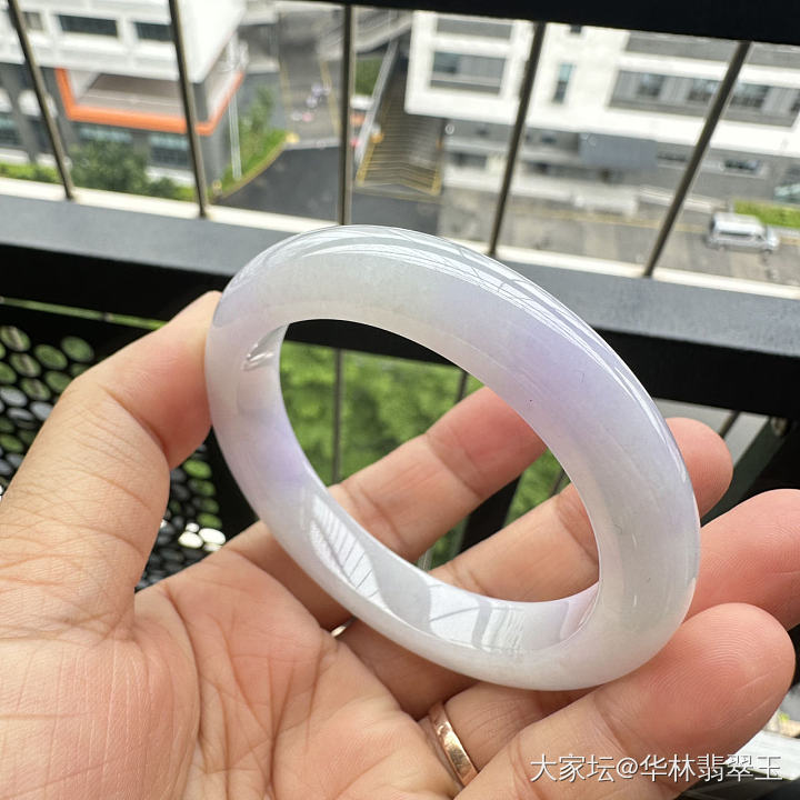 粉紫色翡翠手镯53.5mm_翡翠