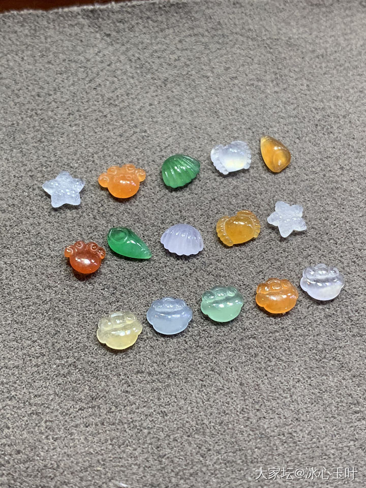 五彩斑斓的小海鲜_翡翠