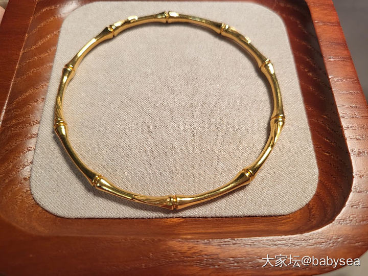 老凤祥，怎么买才便宜？_手镯金