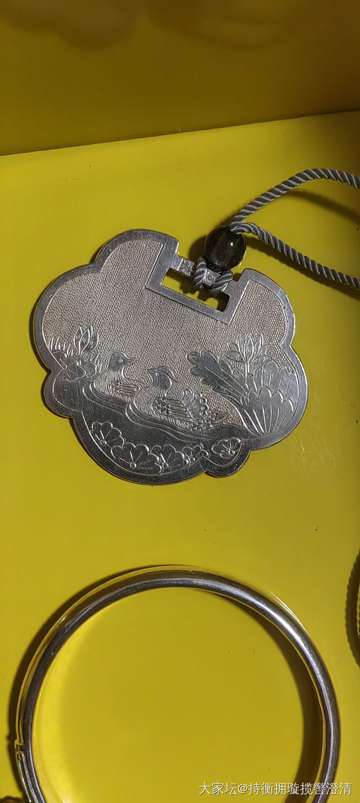 出点银饰吧。_银