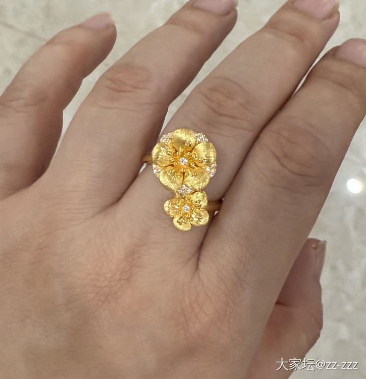 凑了半天 结果买了个943克价的