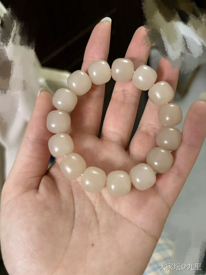 藕粉手串留不留_和田玉